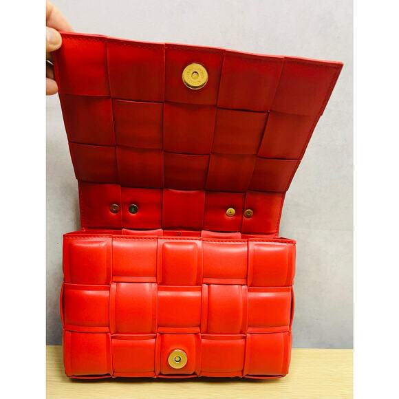 Glamorous Fancy Women Quilt MY ONE AND ONLY RED CHAIN BAG - Picture 8 of 14